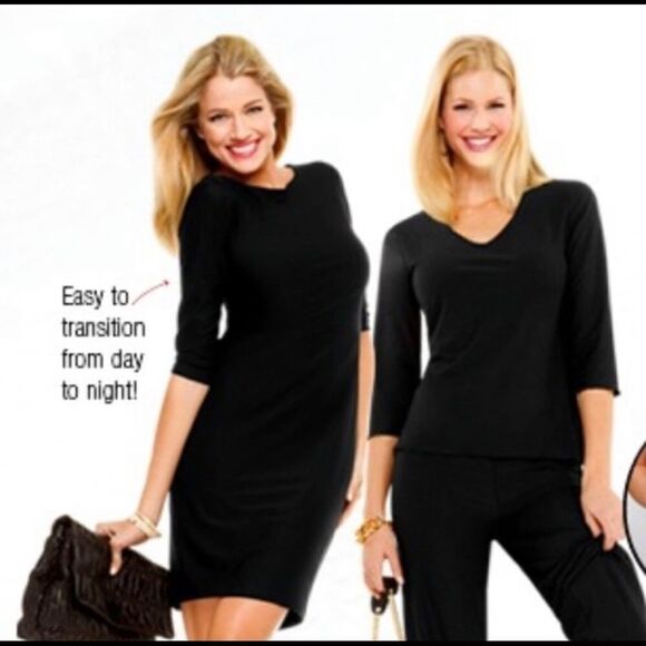 Spanx Bod-A-Bing Secret Slimming Shapewear V-Neck Top - Picture 1 of 8